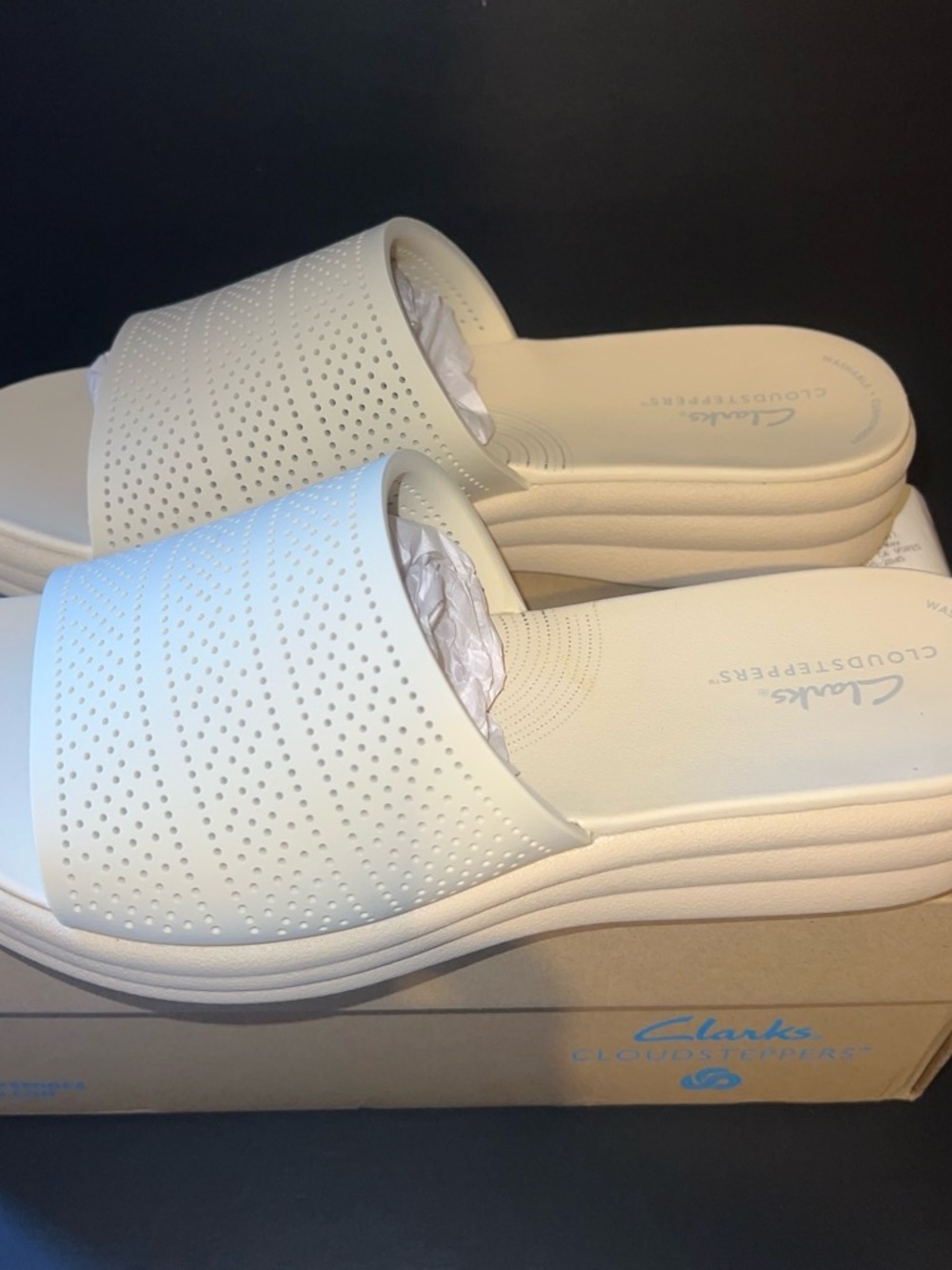 Clarks Cream/White Perforated Slide Mules